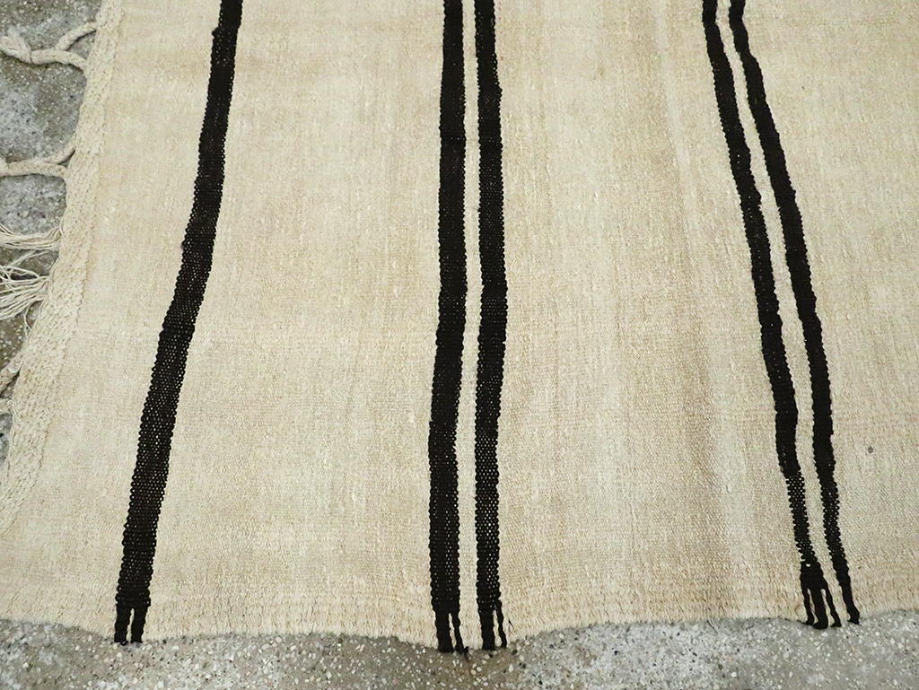Mid-20th Century Turkish Gallery Size Flatweave, No.30081 - Gss