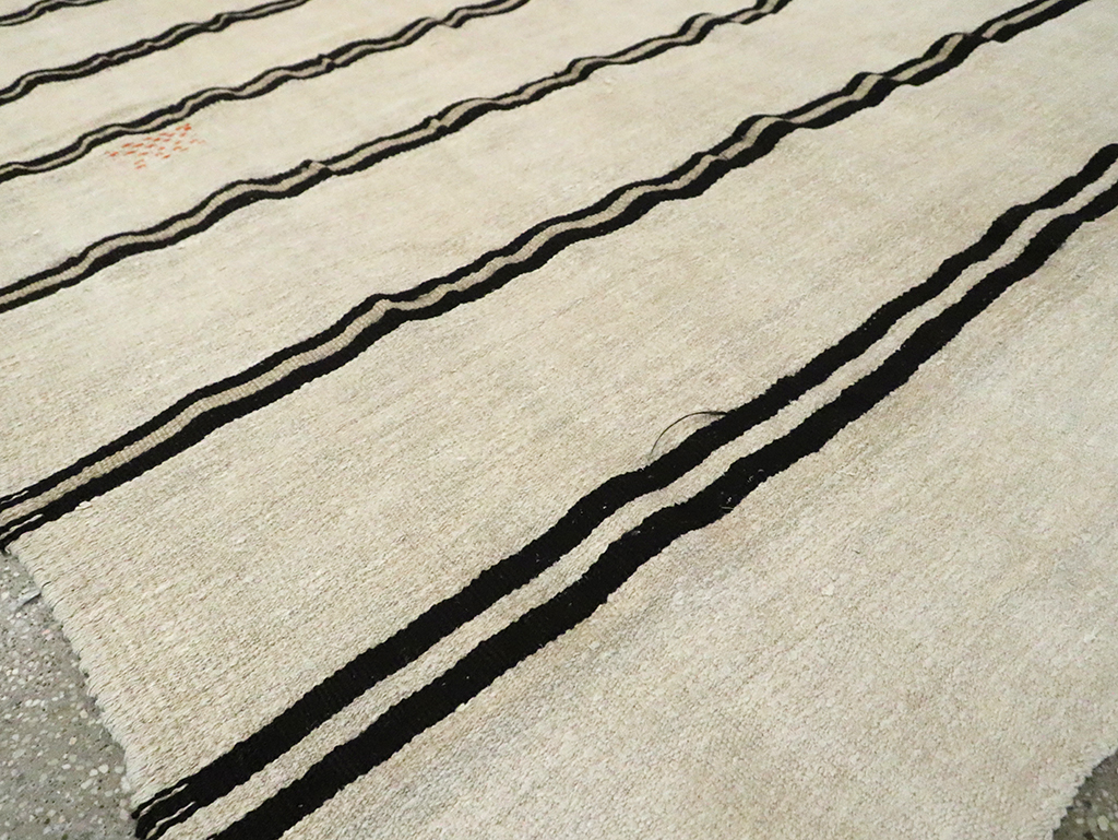 Mid-20th Century Turkish Gallery Size Flatweave, No.30081 - Gss