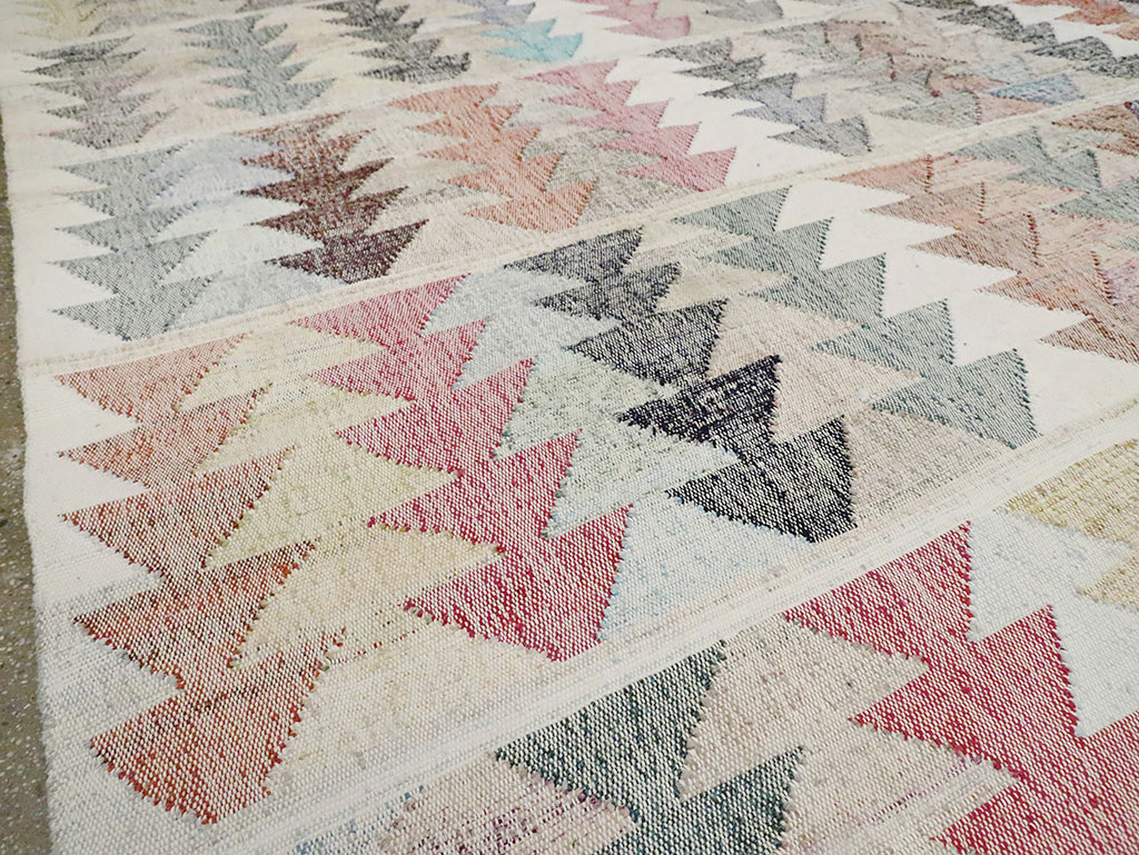 Contemporary Turkish Flatweave Kilim Room Size Carpet, No.30101 - Gss