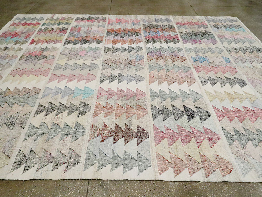 Contemporary Turkish Flatweave Kilim Room Size Carpet, No.30101 - Gss
