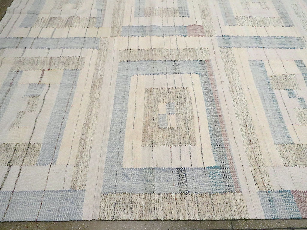 Contemporary Turkish Flatweave Kilim Large Room Size Carpet, No.30102 - Gss