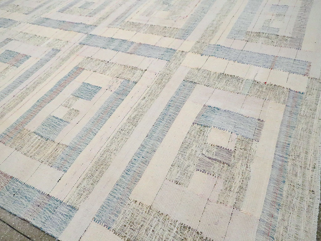Contemporary Turkish Flatweave Kilim Large Room Size Carpet, No.30102 - Gss