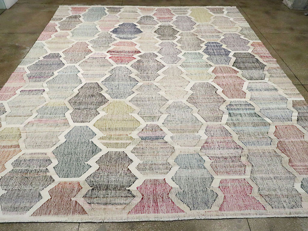 Contemporary Turkish Flatweave Kilim Large Room Size Carpet, No.30115 - Gss