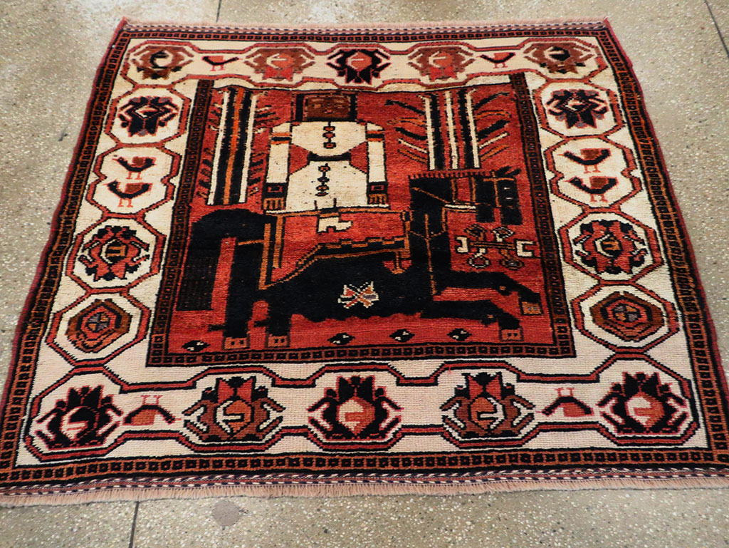 Vintage Persian Pictorial Bakhtiari Accent Rug, No.30144 - Gss