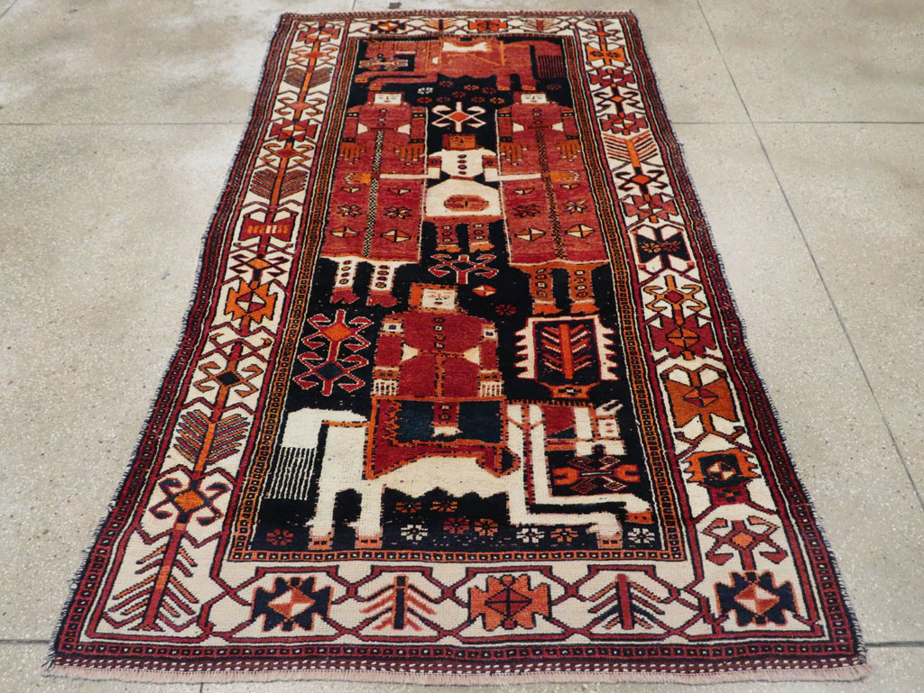 Vintage Persian Pictorial Bakhtiari Rug, No.30145 - Gss