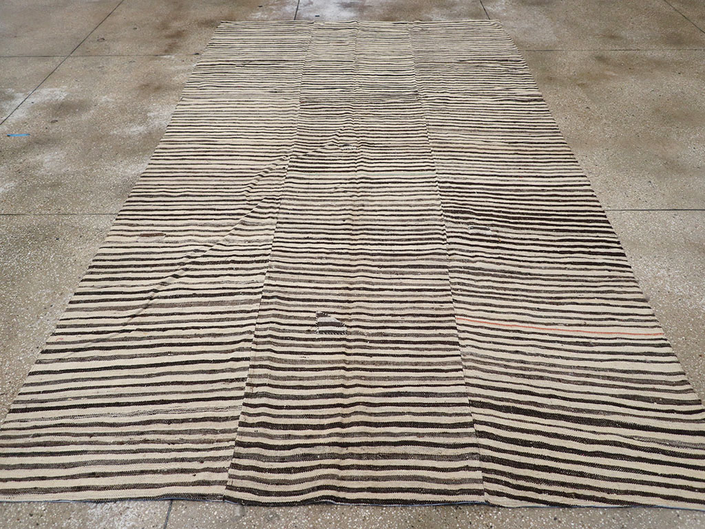 Vintage Persian Flatweave Kilim Room Size Carpet, No.30153 - Gss