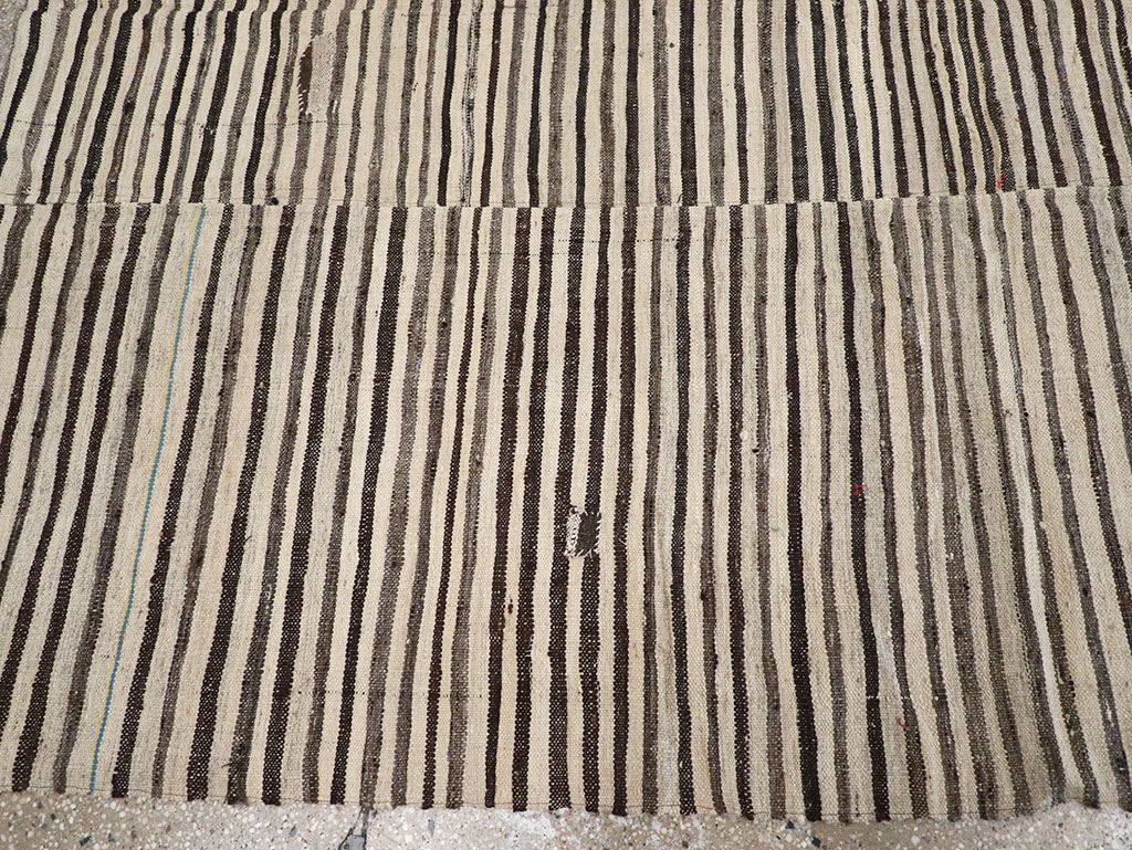 Vintage Persian Flatweave Kilim Room Size Carpet, No.30153 - Gss