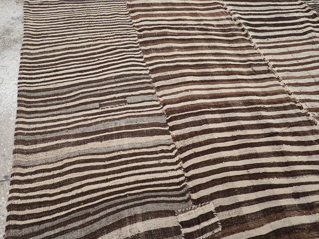 Vintage Persian Flatweave Kilim Room Size Carpet, No.30161 - Gss