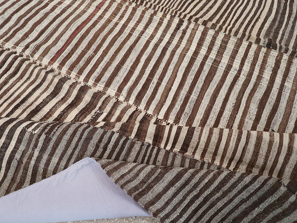 Vintage Persian Flatweave Kilim Room Size Carpet, No.30161 - Gss