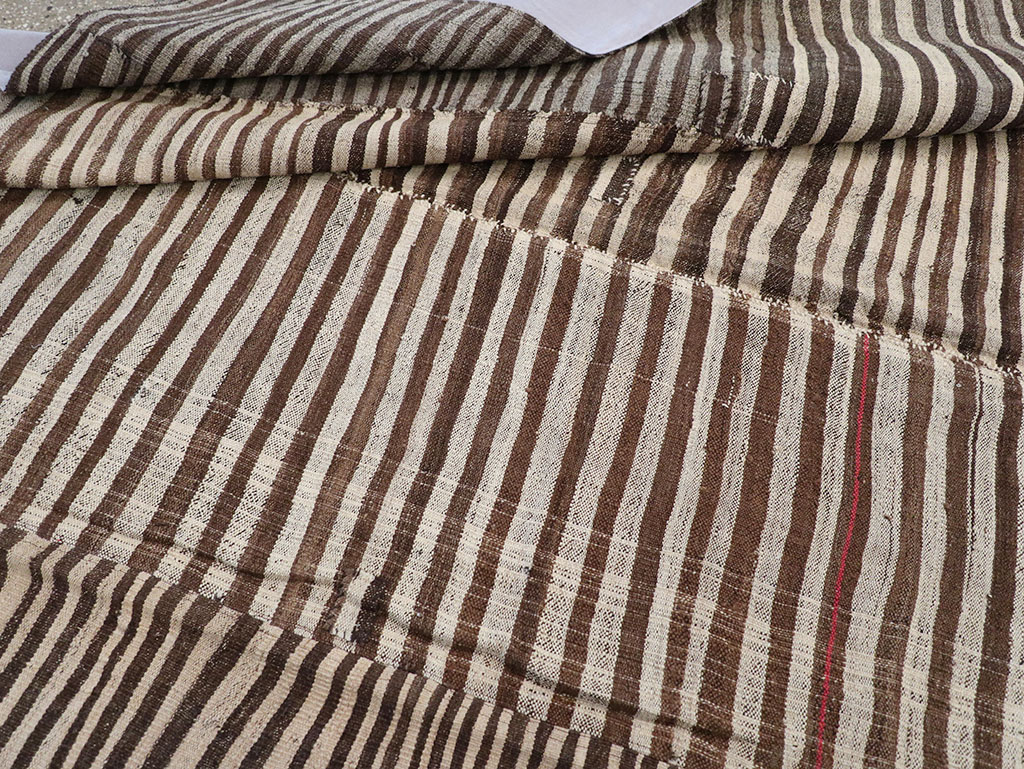 Vintage Persian Flatweave Kilim Room Size Carpet, No.30161 - Gss