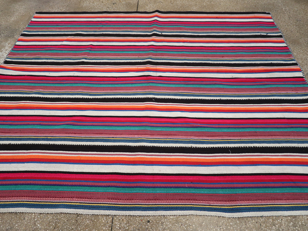 Vintage Turkish Flatweave Kilim Accent Rug, No.30165 - Gss