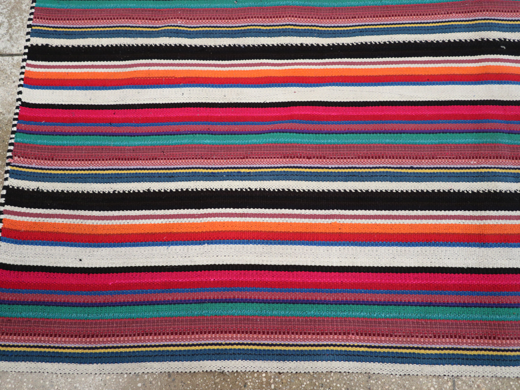 Vintage Turkish Flatweave Kilim Accent Rug, No.30165 - Gss