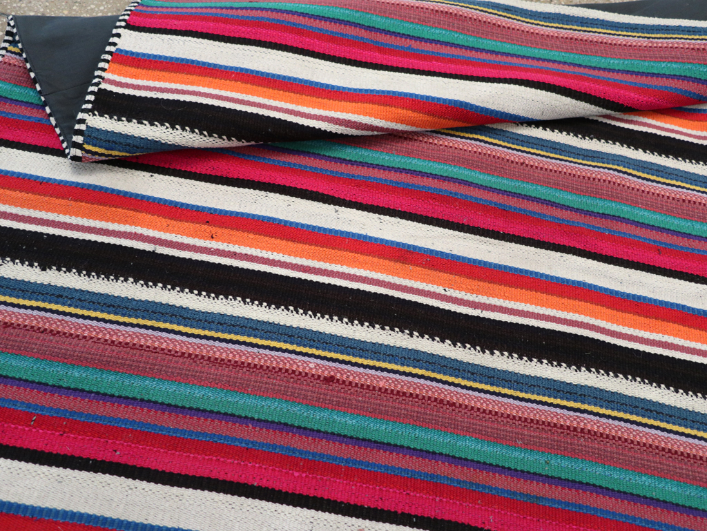 Vintage Turkish Flatweave Kilim Accent Rug, No.30165 - Gss