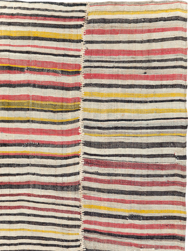 Vintage Persian Flatweave Kilim Accent Rug, No.30174 - Gss