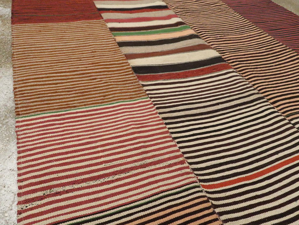 Vintage Turkish Flatweave Kilim Gallery Carpet, No.30177 - Gss