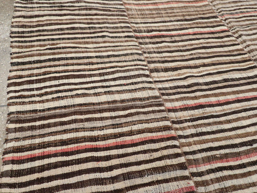 Vintage Persian Mazandaran Kilim Accent Carpet, No.30178 - Gss