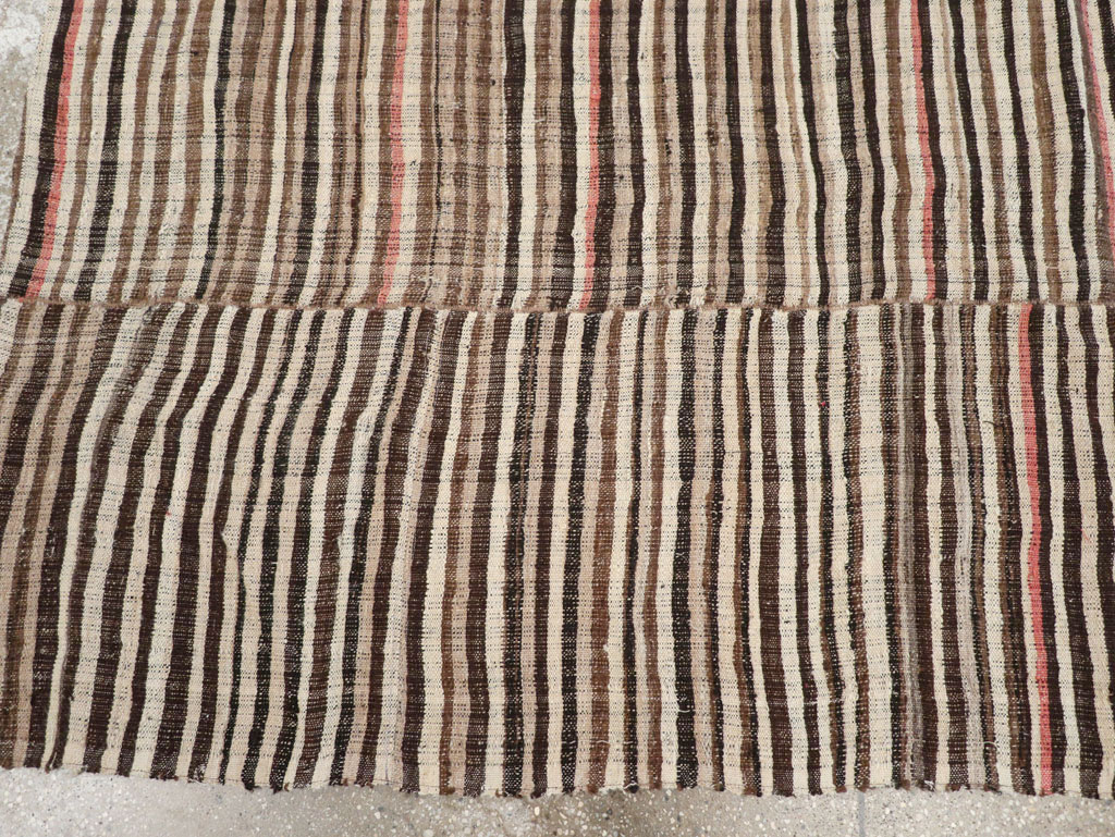 Vintage Persian Mazandaran Kilim Accent Carpet, No.30178 - Gss