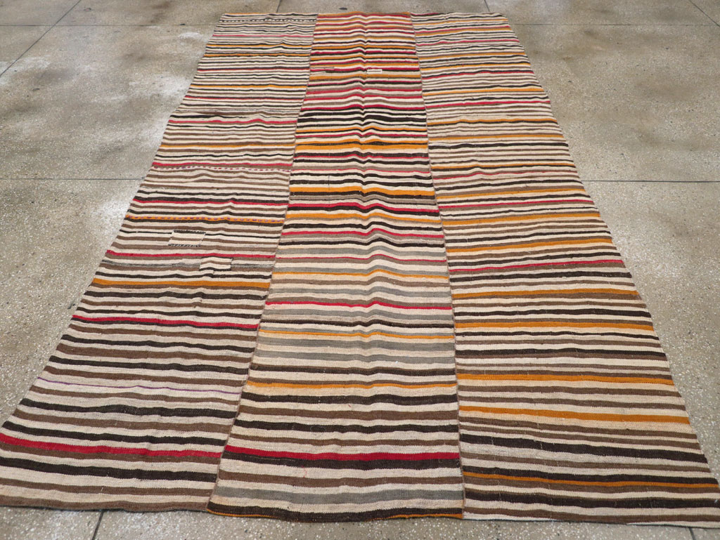 Vintage Persian Flatweave Kilim Accent Carpet, No.30179 - Gss