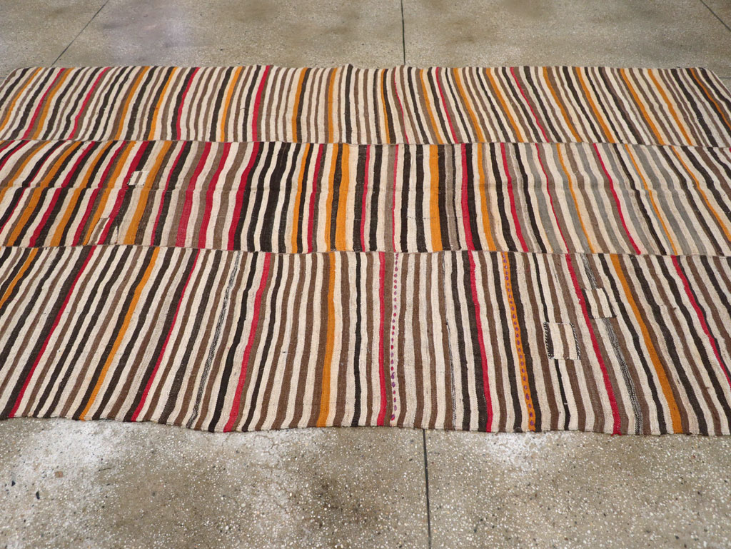 Vintage Persian Flatweave Kilim Accent Carpet, No.30179 - Gss