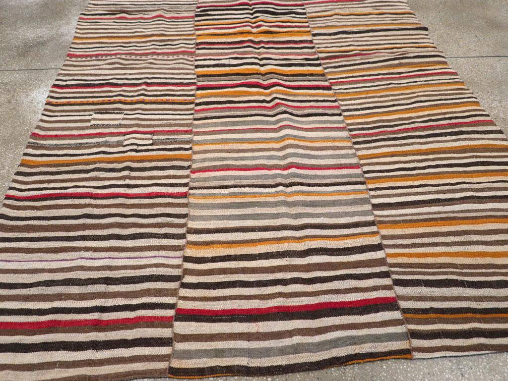 Vintage Persian Flatweave Kilim Accent Carpet, No.30179 - Gss