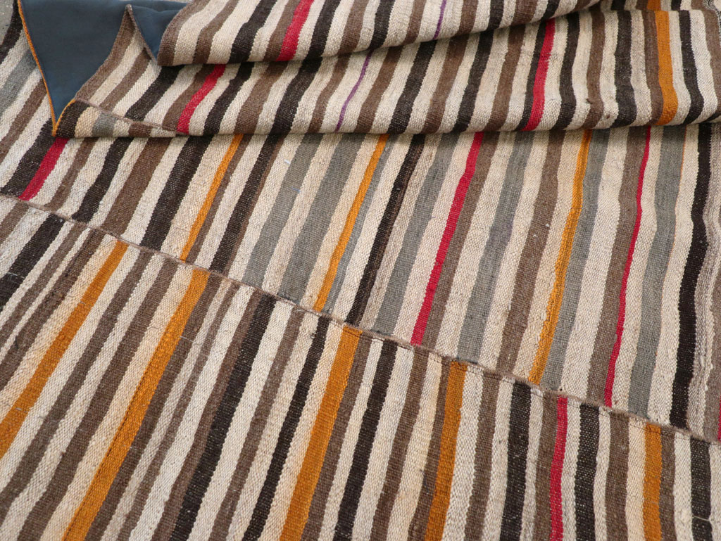 Vintage Persian Flatweave Kilim Accent Carpet, No.30179 - Gss