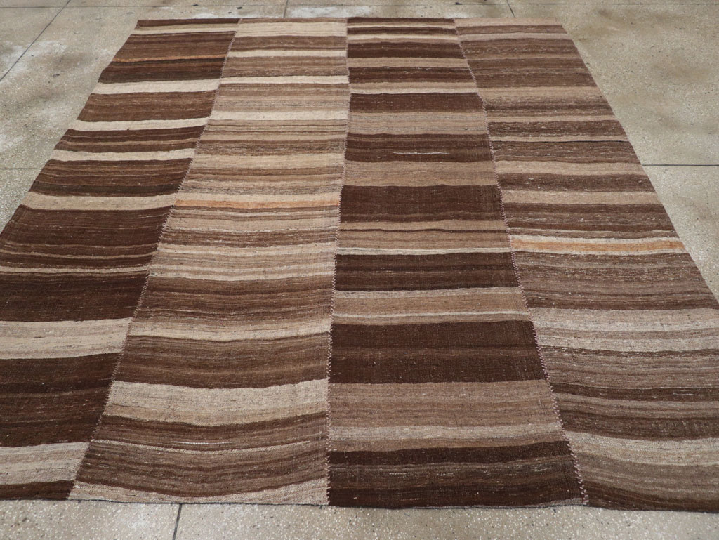 Contemporary Persian Flatweave Kilim Small Room Size Carpet, No.30181 - Gss