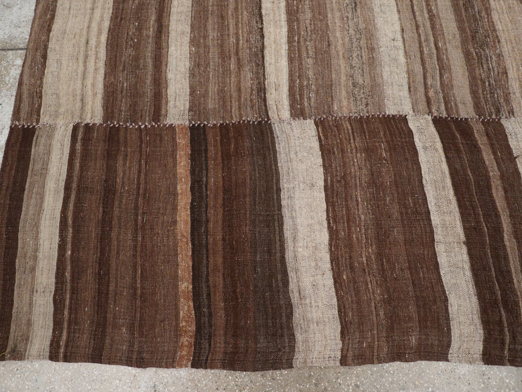 Contemporary Turkish Flatweave Kilim Small Room Size Carpet, No.30181 - Gss