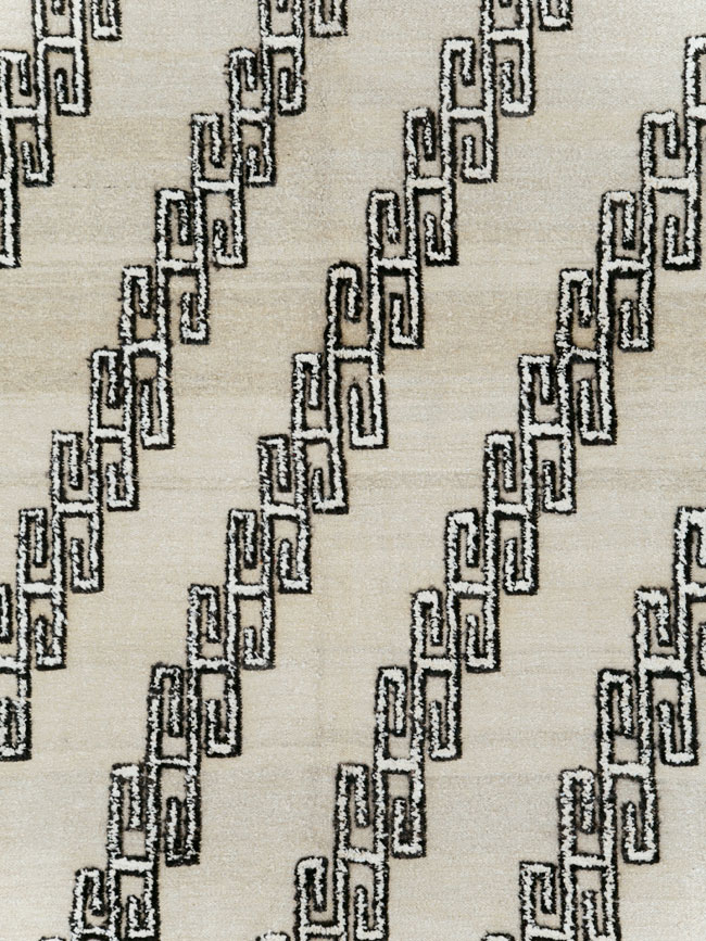 Contemporary Turkish Room Size Carpet, No.30186 - Gss