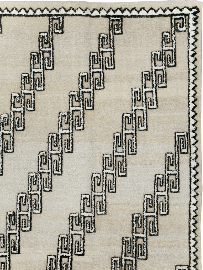 Contemporary Turkish Room Size Carpet, No.30186 - Gss