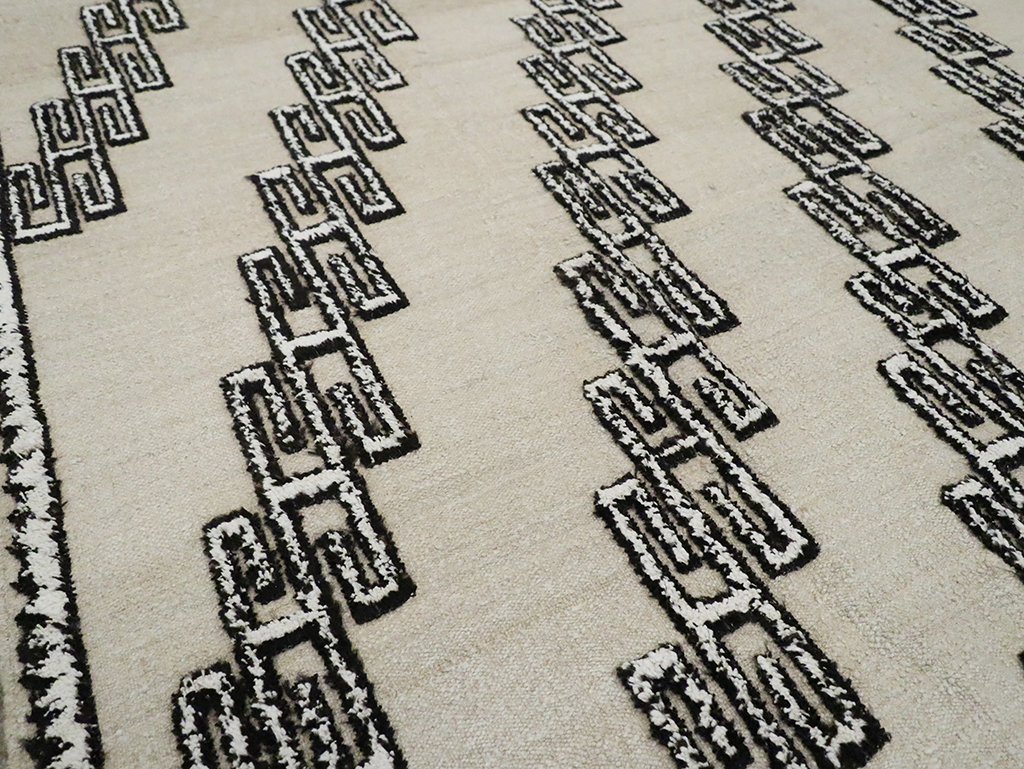 Contemporary Turkish Room Size Carpet, No.30186 - Gss