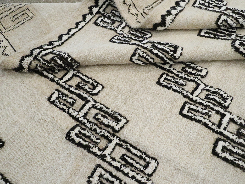 Contemporary Turkish Room Size Carpet, No.30186 - Gss