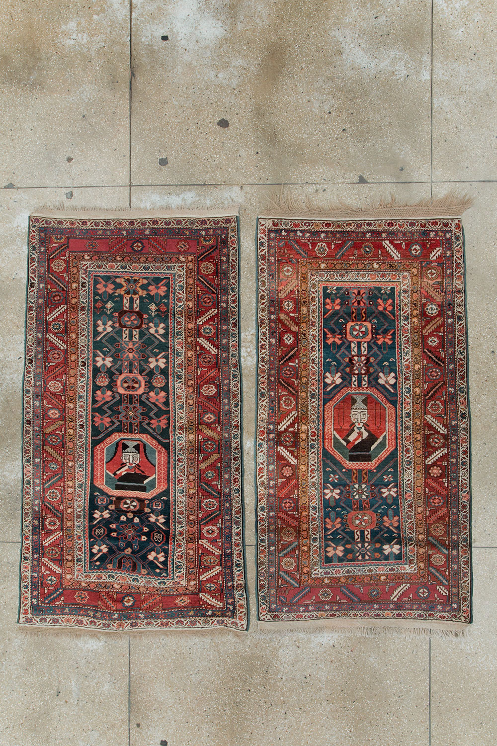 Antique Persian Bakshaish Pictorial Throw Rug, No.30188 - Gss