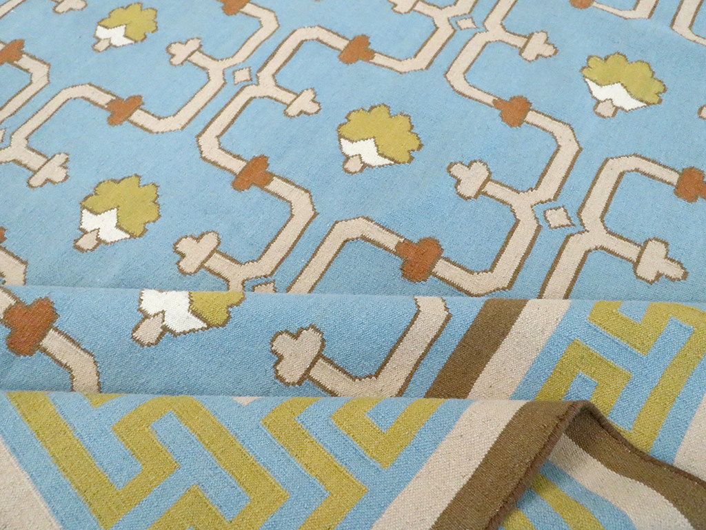 Contemporary Indian Flatweave Dhurrie Room Size Carpet, No.30199 - Gss