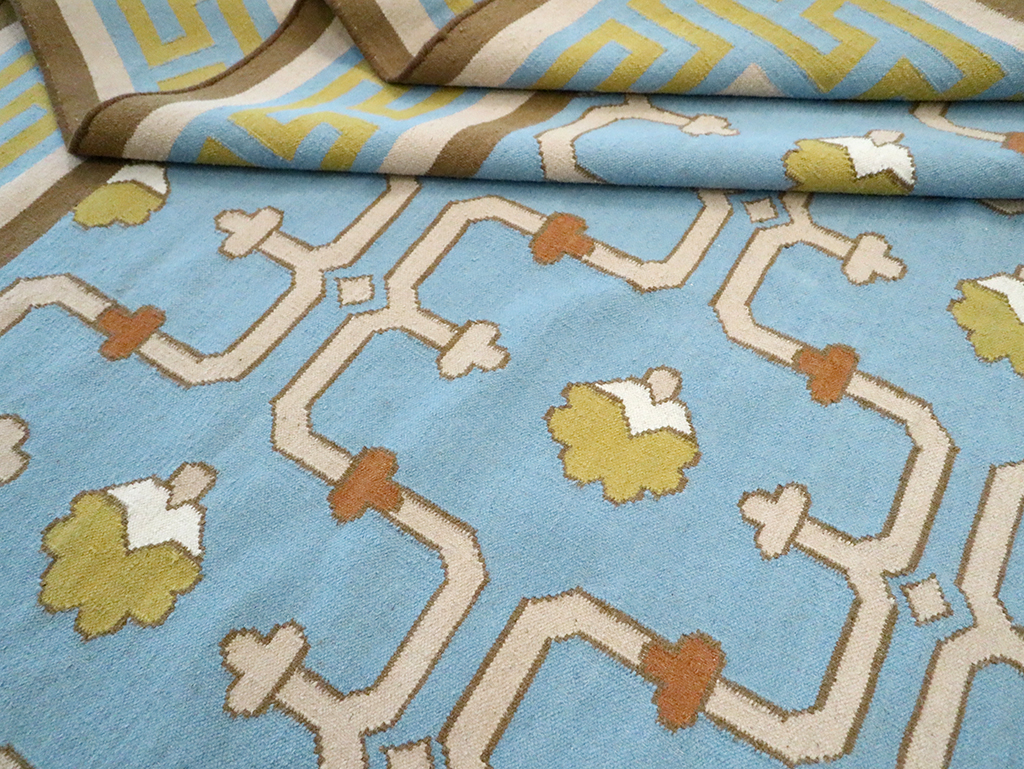 Contemporary Indian Flatweave Dhurrie Room Size Carpet, No.30199 - Gss