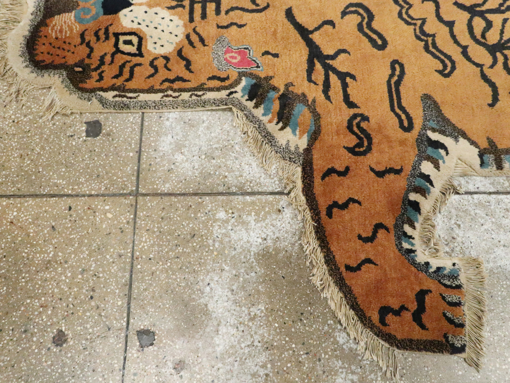 Vintage Pictorial Tibetan Rug, No.30210 - Gss