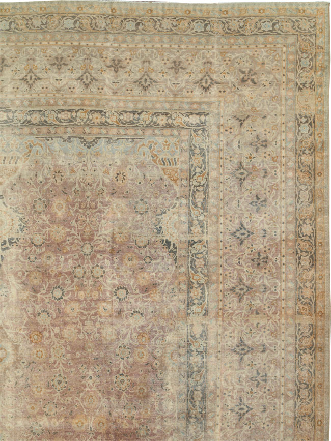 Antique Perisan Tabriz Carpet, No.30247 - Gss