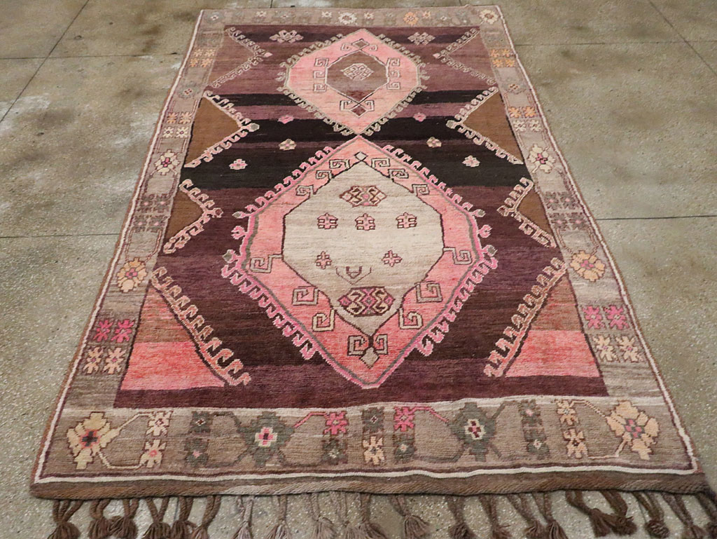 Vintage Anatolian Carpet, No.30257 - Gss