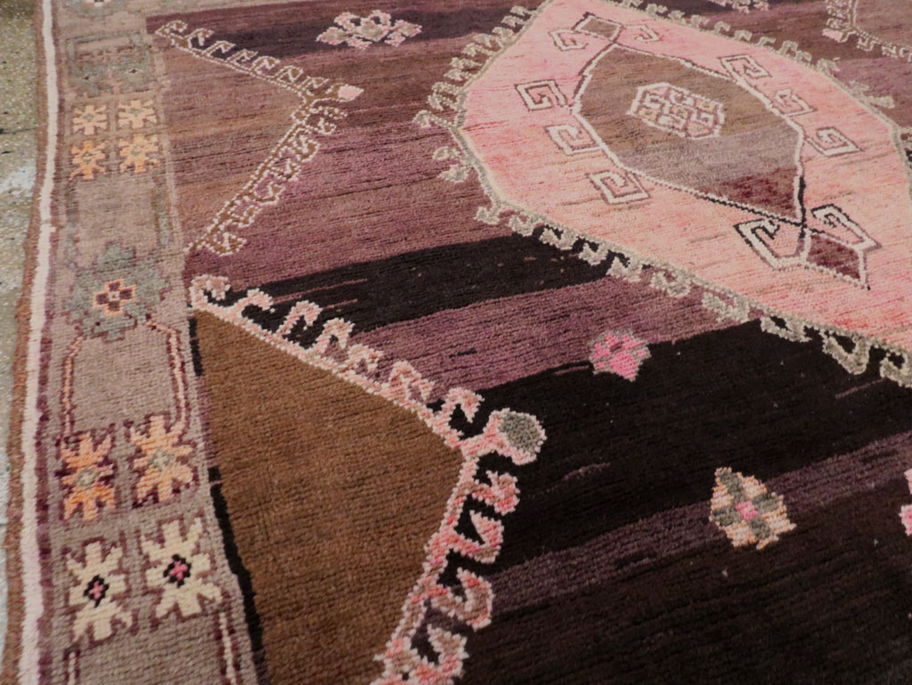 Vintage Anatolian Carpet, No.30257 - Gss