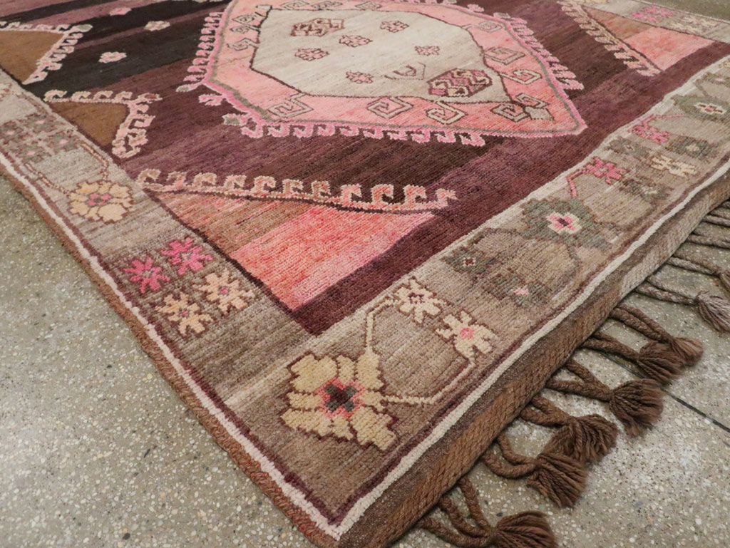 Vintage Anatolian Carpet, No.30257 - Gss