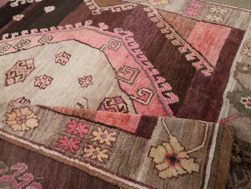 Vintage Anatolian Carpet, No.30257 - Gss
