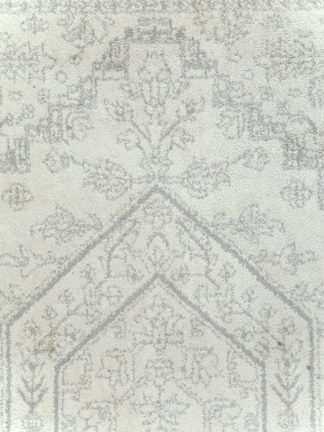 Contemporary Persian Heriz Inspired Turkish Accent Carpet, No.30260 - Gss