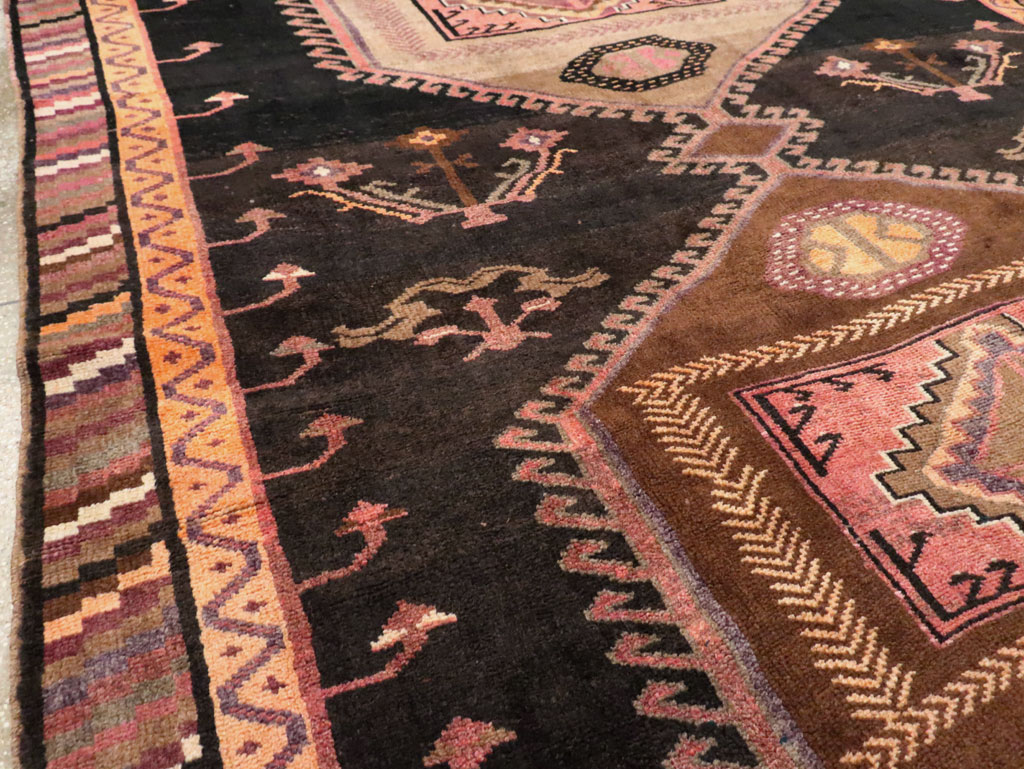Vintage Turkish Anatolian Room Size Carpet, No.30280 - Gss
