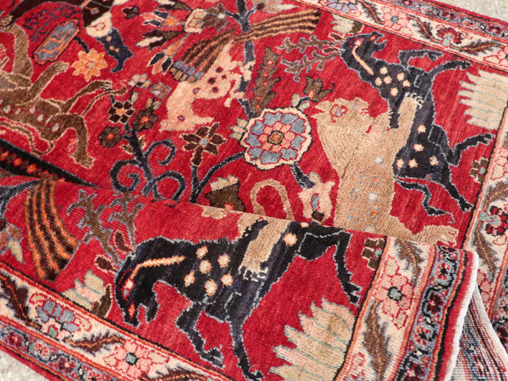 Vintage Persian Pictorial  Shiraz Rug, No.30285 - Gss