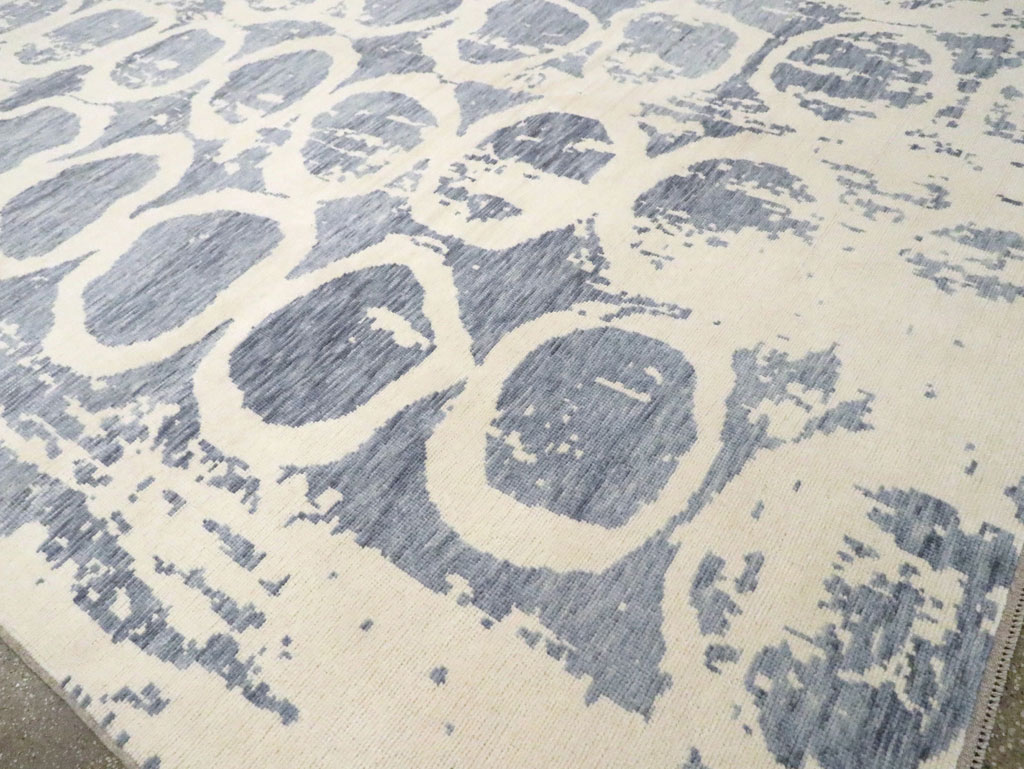 Modern Turkish Room Size Carpet, No.30311 - Gss