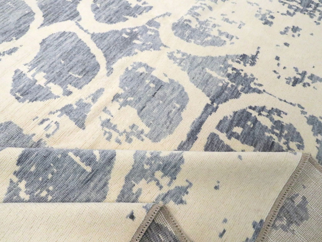 Modern Turkish Room Size Carpet, No.30311 - Gss