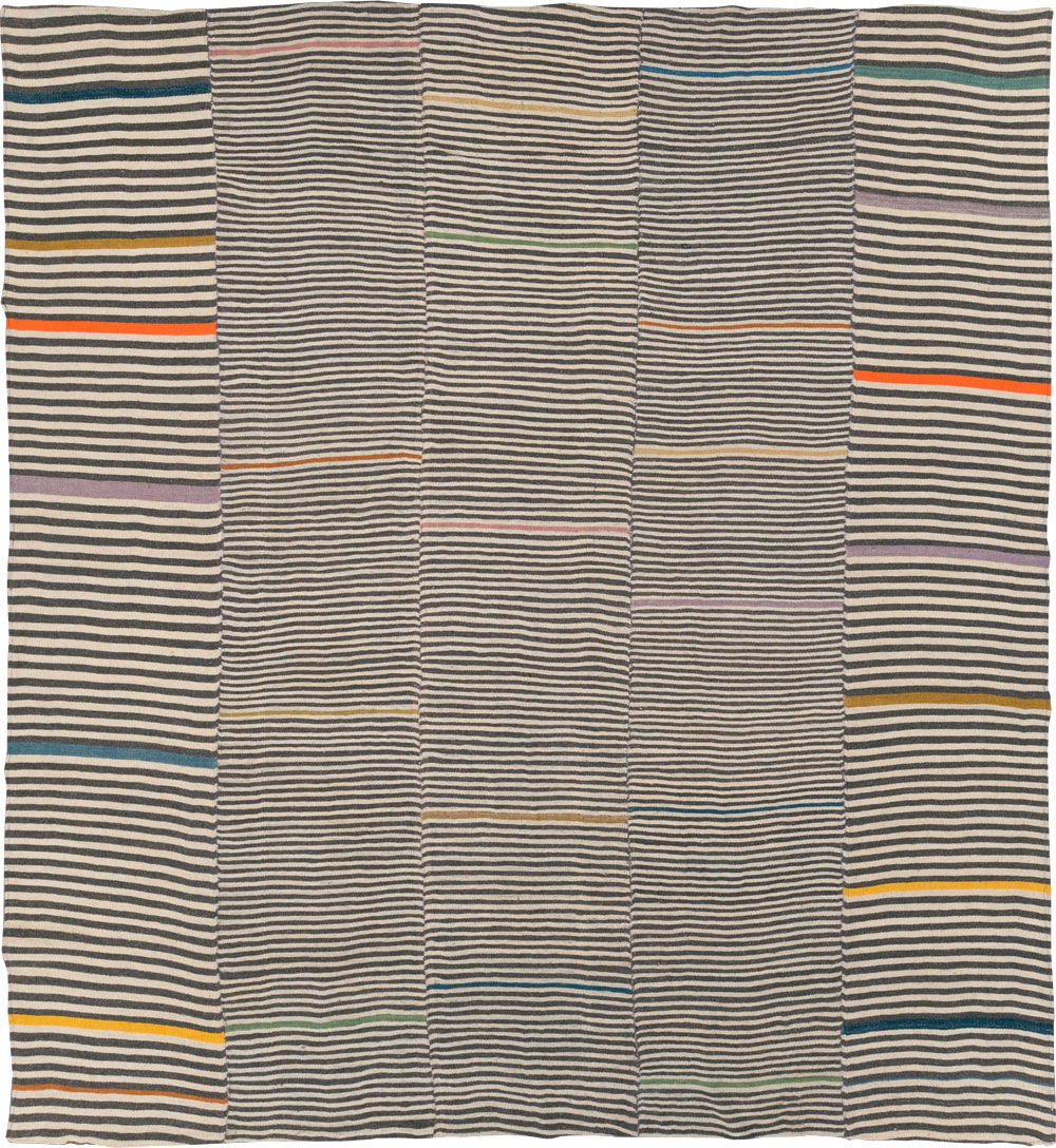 Contemporary Turkish Flatweave Kilim Room Size Carpet, No.30376 - Gss