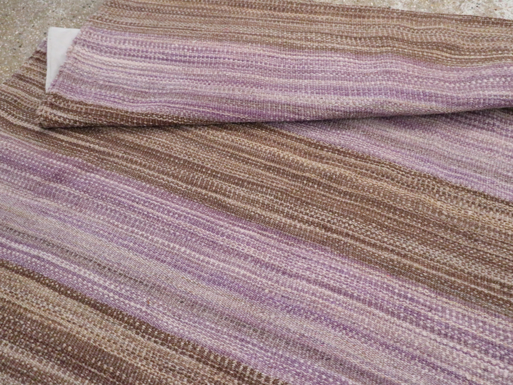 Contemporary Turkish Flatweave Kilim Small Room Size Carpet, No.30382 - Gss