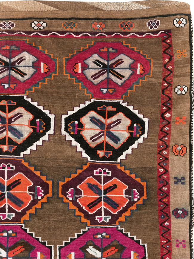 Vintage Turkish Anatolian Small Room Size Carpet, No.30390 - Gss