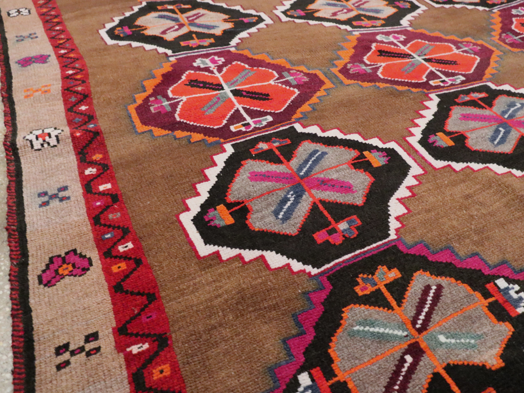 Vintage Turkish Anatolian Small Room Size Carpet, No.30390 - Gss