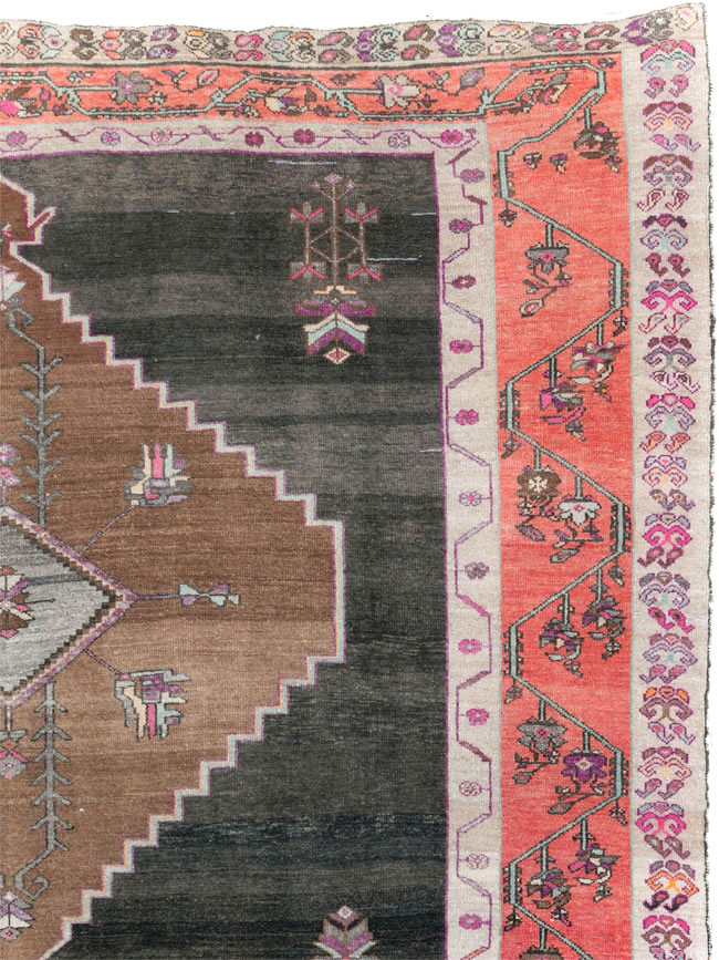 Vintage Anatolian Carpet, No.30392 - Gss